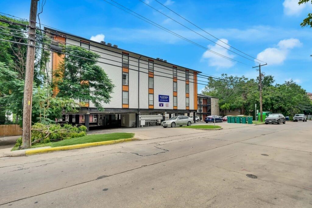 2803 Hemphill Park 305 , Austin, TX, 78705 | 9676581 | Realty Texas LLC