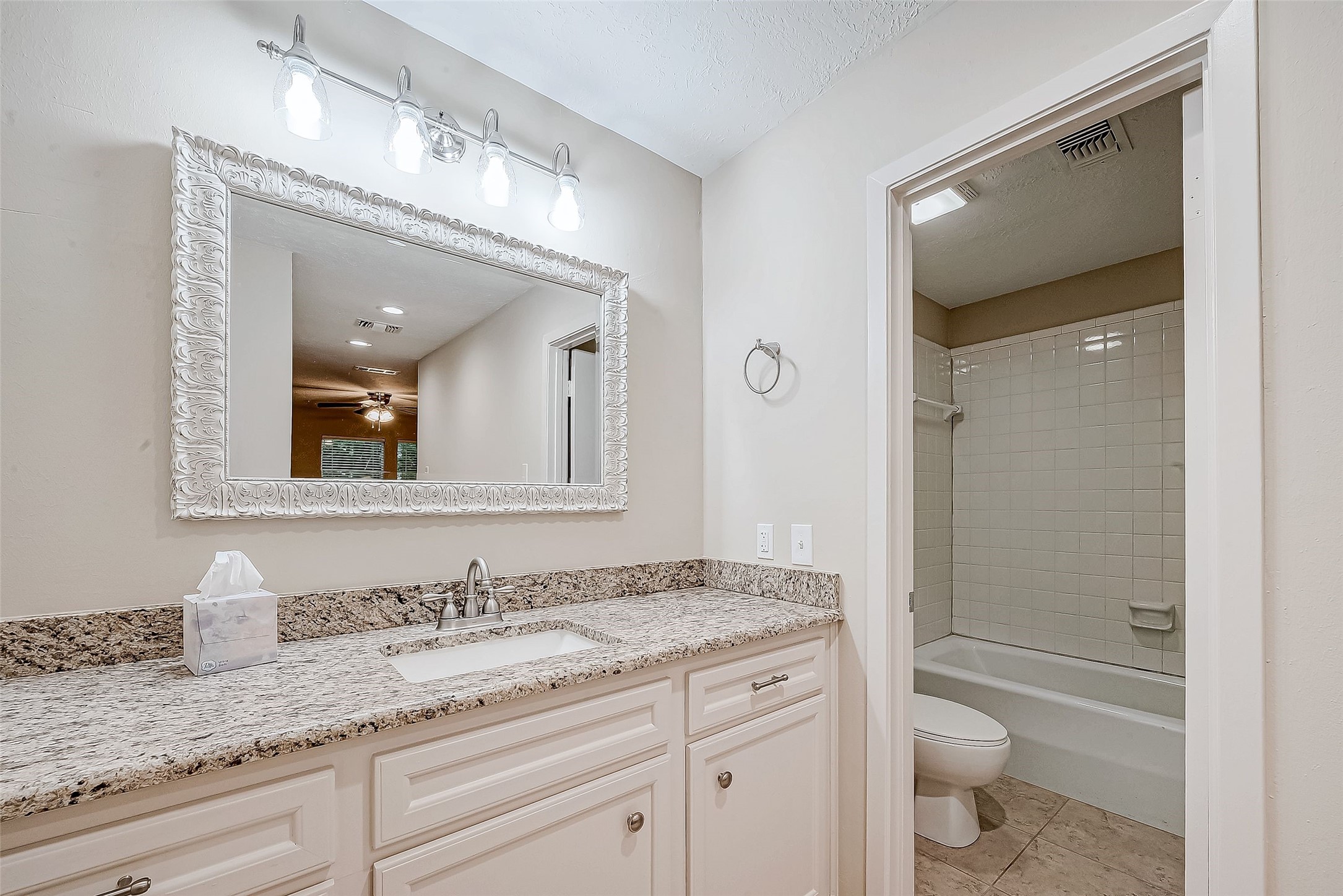 12089 Maverick Drive , Willis, TX, 77378 | 34227057 | Realty Texas LLC