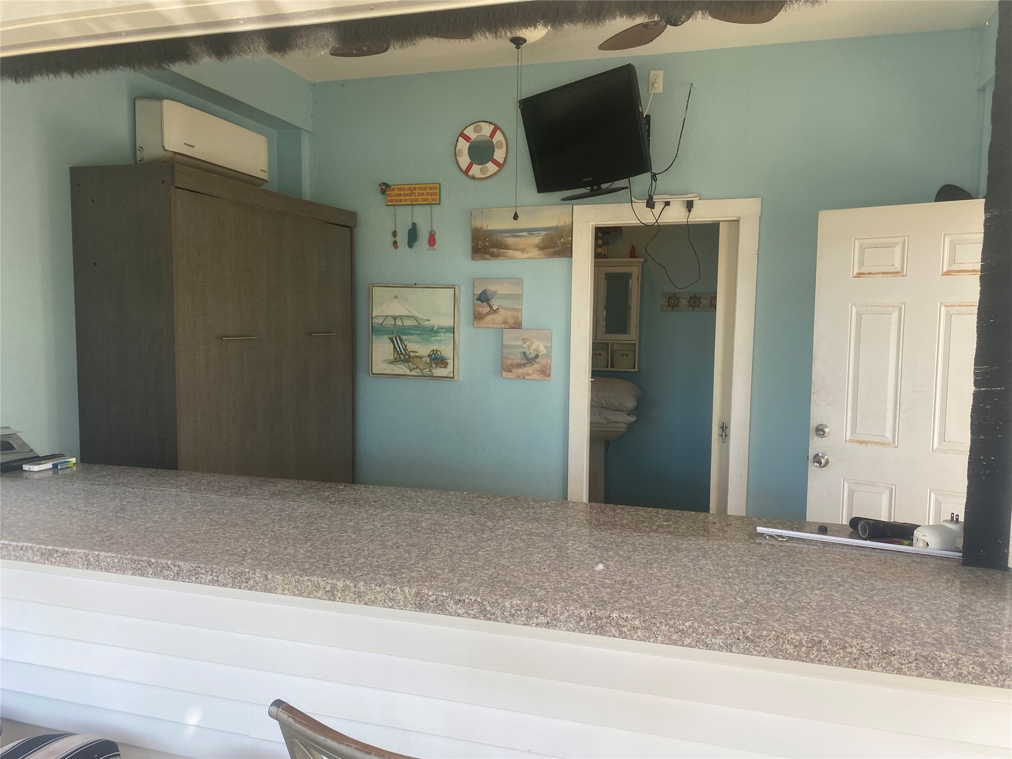 4413 Pelican Road , Jamaica Beach, TX, 77554 | 43112184 | Realty Texas LLC