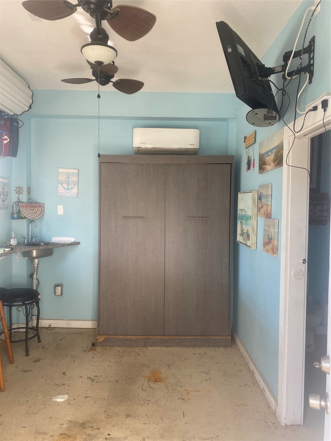 4413 Pelican Road , Jamaica Beach, TX, 77554 | 43112184 | Realty Texas LLC