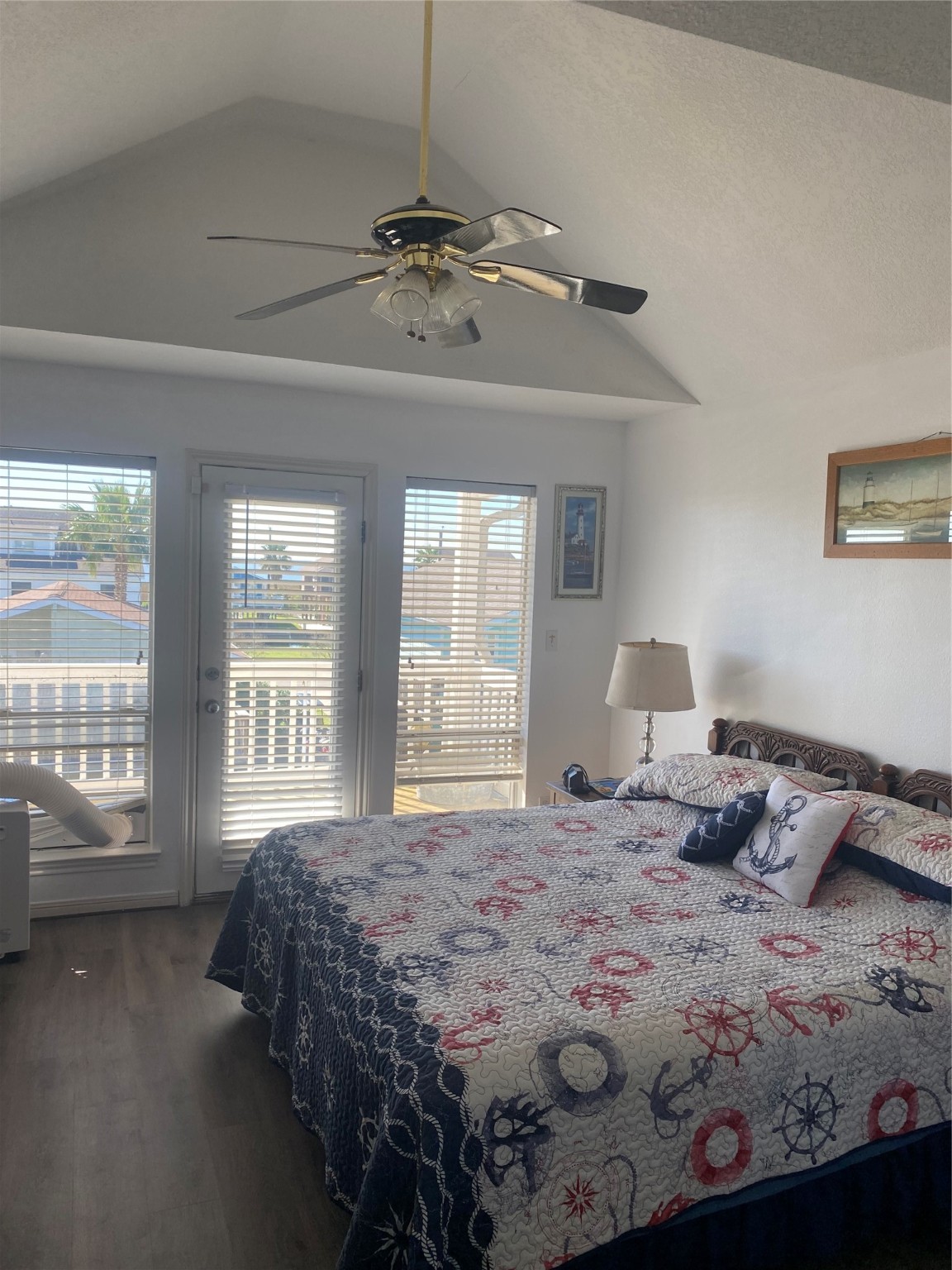 4413 Pelican Road , Jamaica Beach, TX, 77554 | 43112184 | Realty Texas LLC
