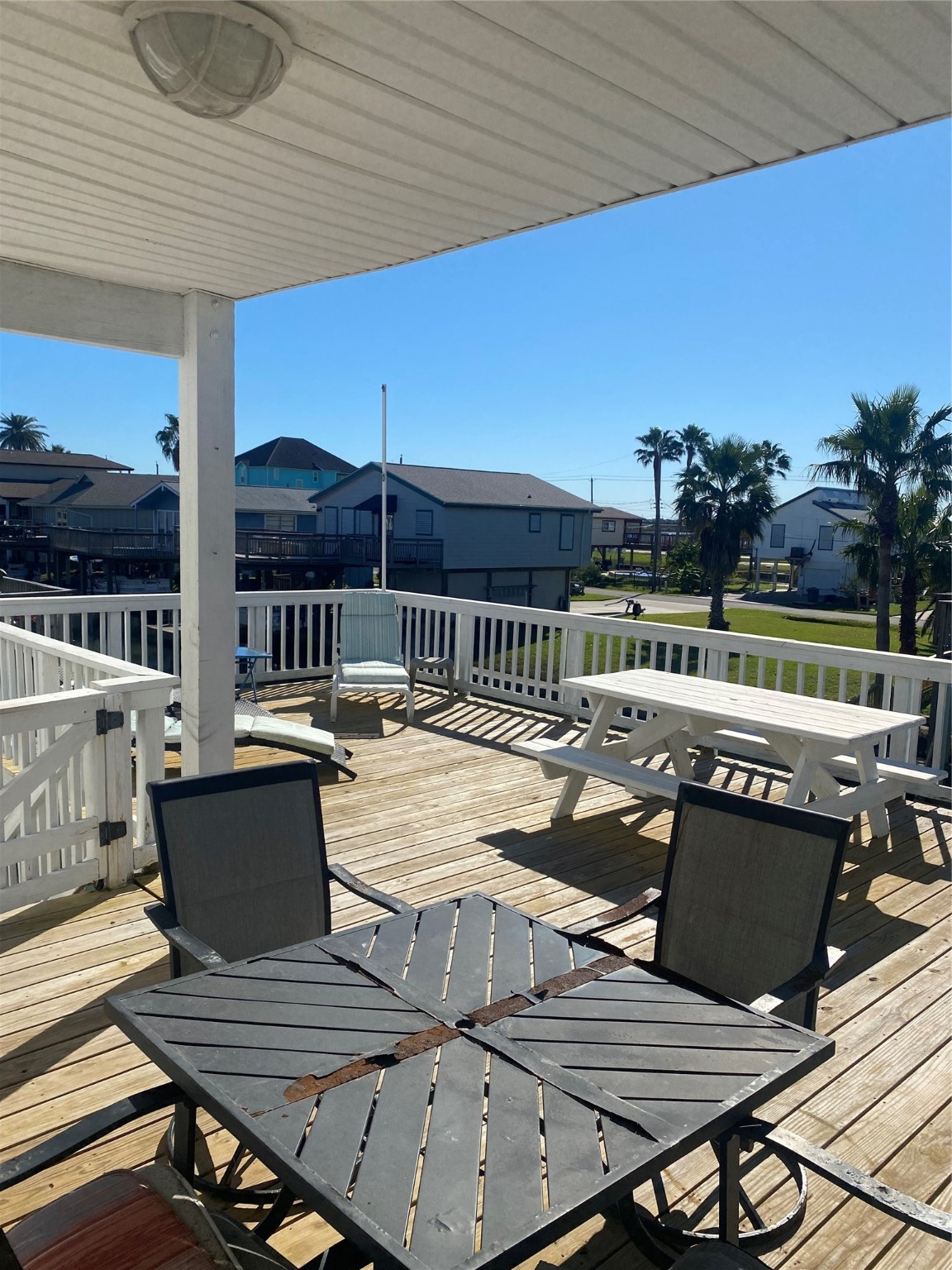 4413 Pelican Road , Jamaica Beach, TX, 77554 | 43112184 | Realty Texas LLC