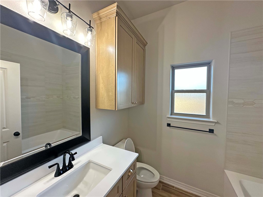 201 Lasso Loop , Lorena, TX, 76655 | 226809 | Realty Texas LLC