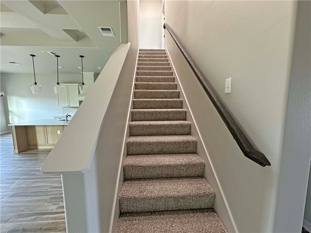 201 Lasso Loop , Lorena, TX, 76655 | 226809 | Realty Texas LLC