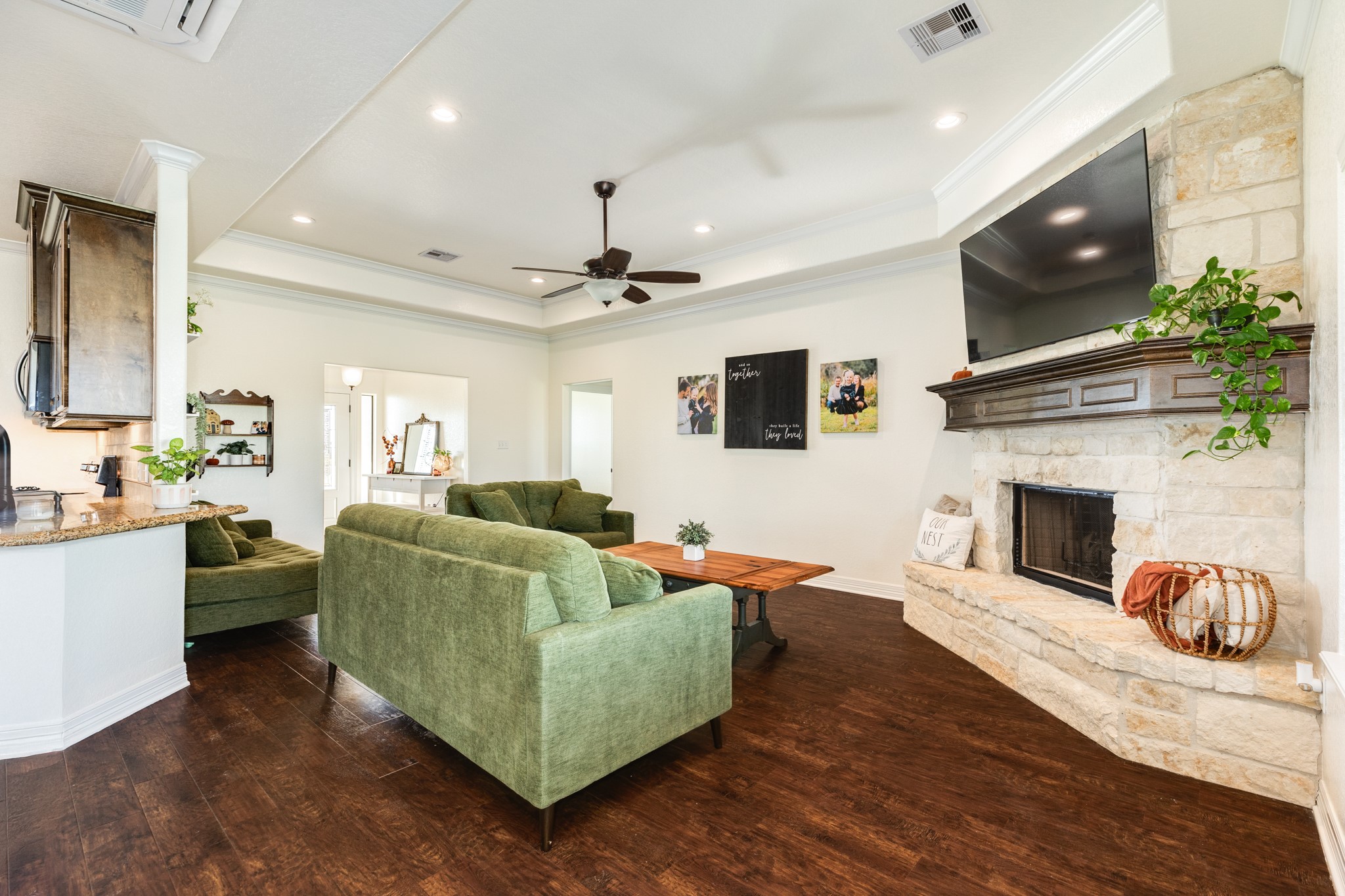 856 Longhorn Trail , Angleton, TX, 77515 | 2036127 | Realty Texas LLC