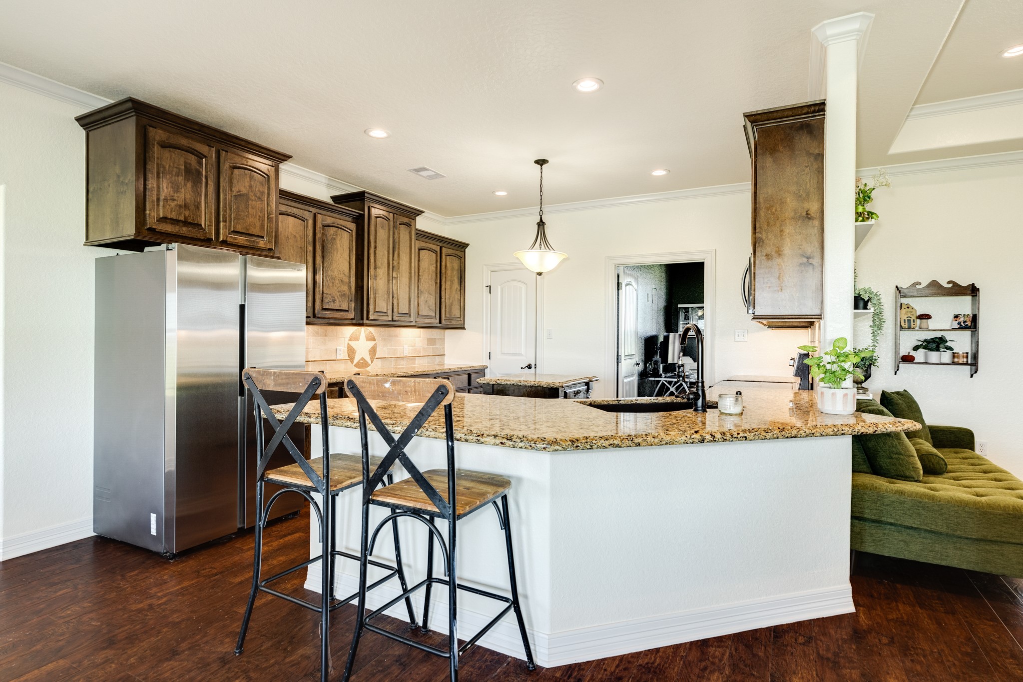 856 Longhorn Trail , Angleton, TX, 77515 | 2036127 | Realty Texas LLC