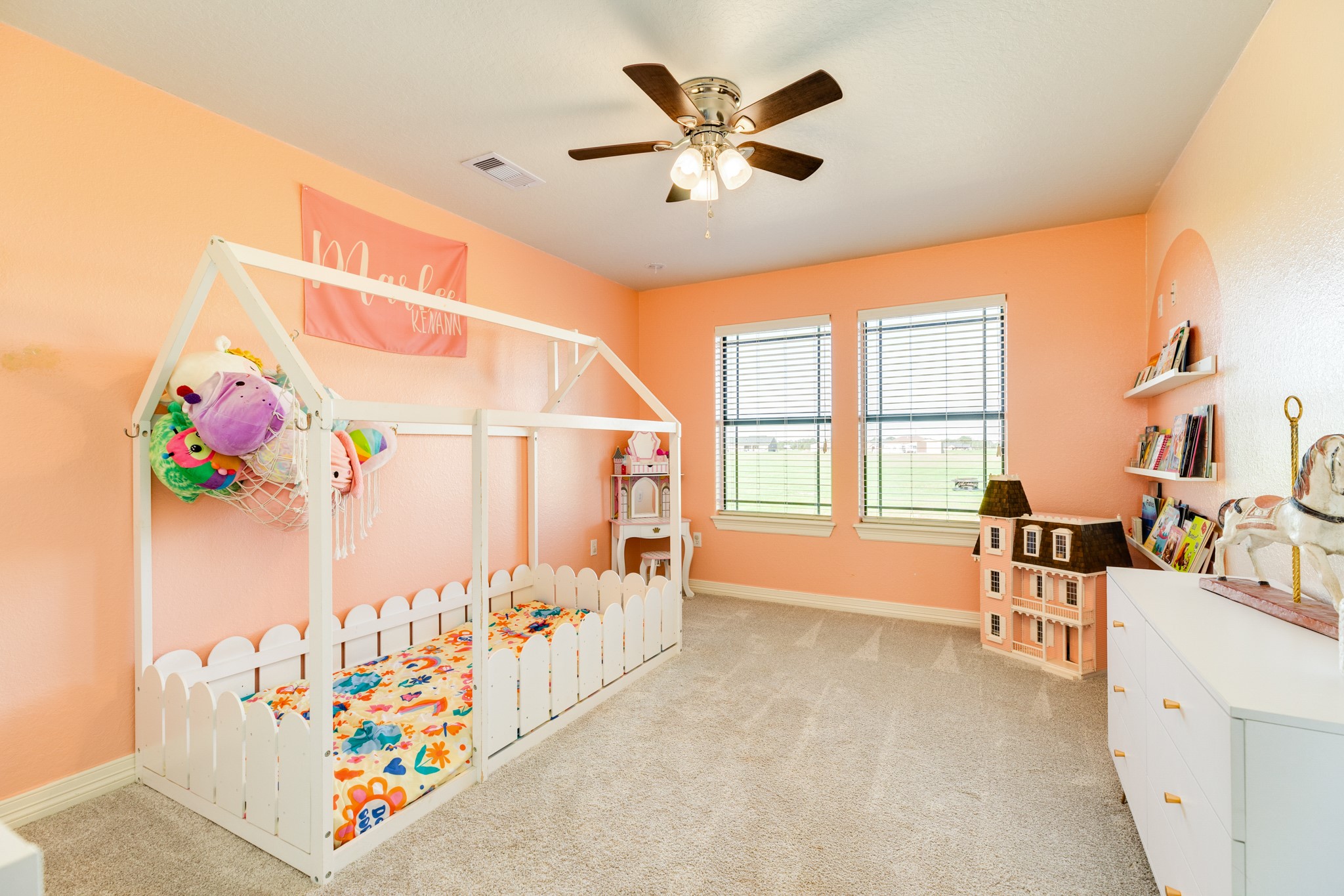 856 Longhorn Trail , Angleton, TX, 77515 | 2036127 | Realty Texas LLC