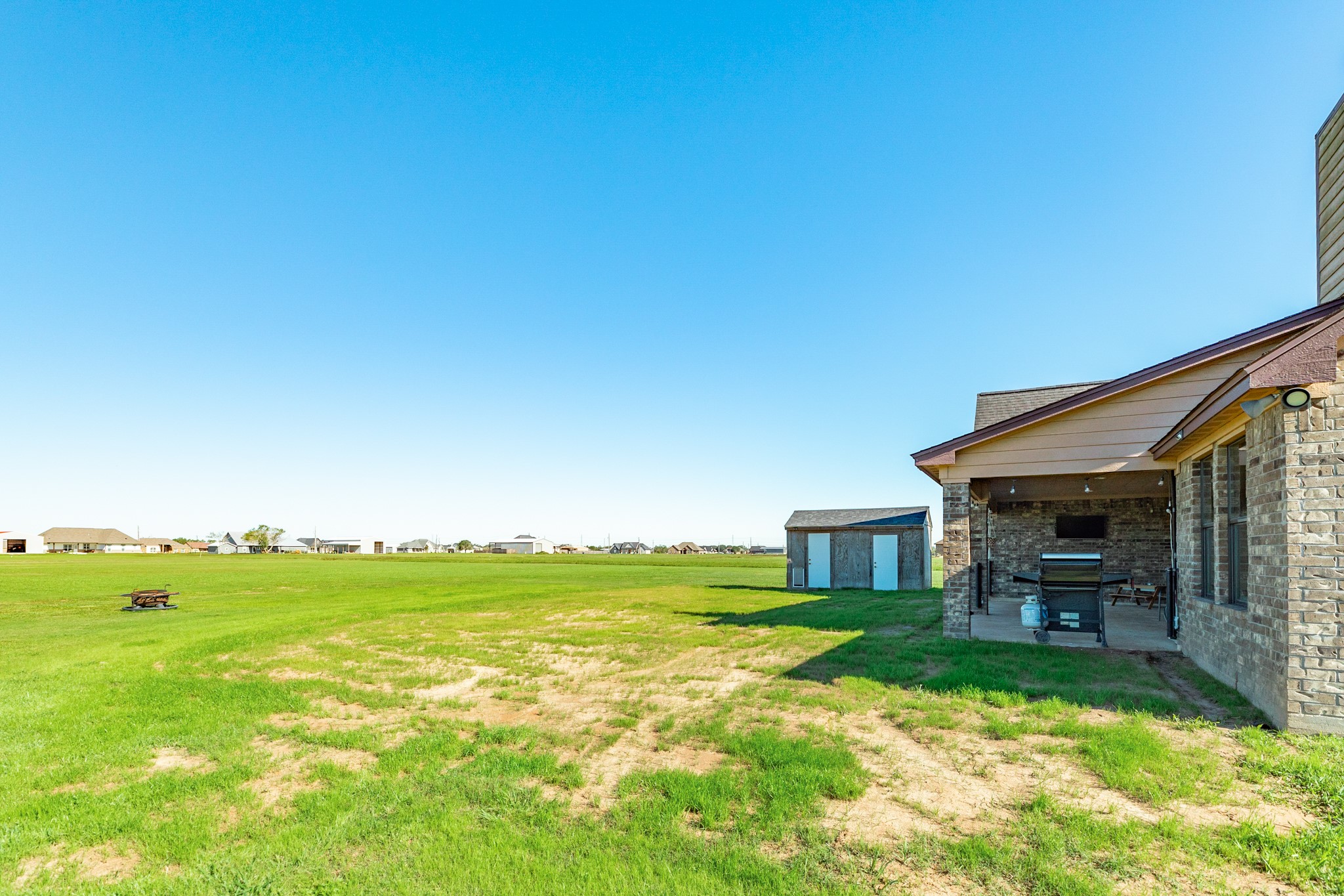 856 Longhorn Trail , Angleton, TX, 77515 | 2036127 | Realty Texas LLC