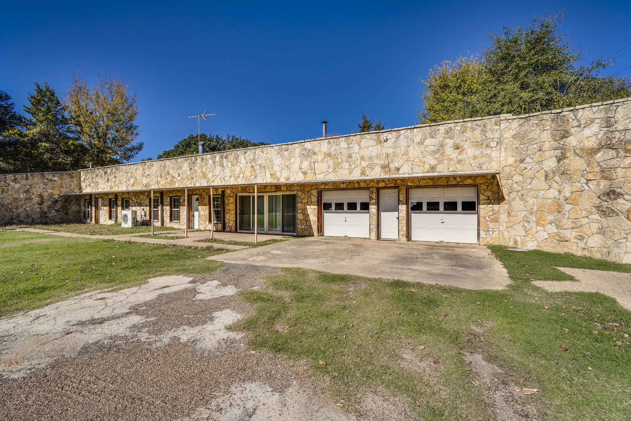 5624 County Road 406 , Grandview, TX, 76050 | 20784443 | Realty Texas LLC