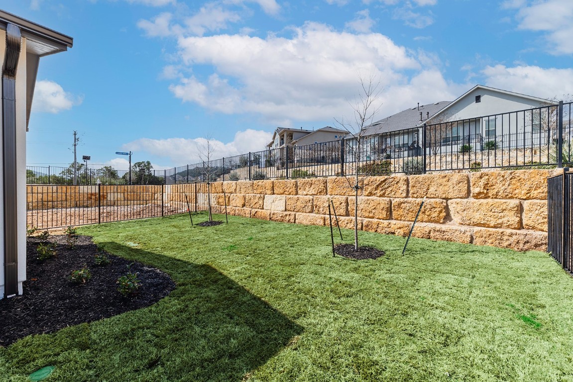 109 Pennybacker Lane , Lakeway, TX, 78738 | 8297884 | Realty Texas LLC