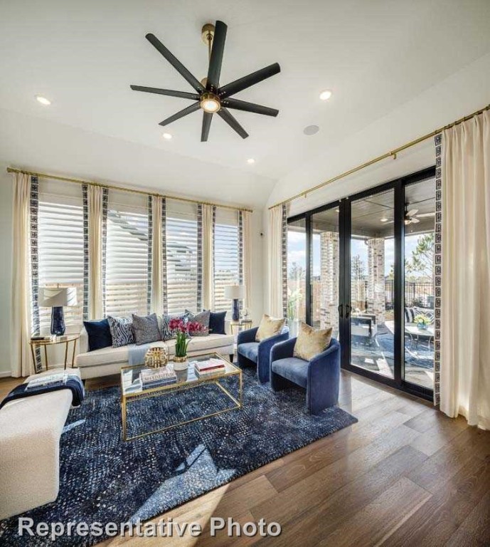 210 Blue Jasmine Trail , Georgetown, TX, 78628 | 4883563 | Realty Texas LLC