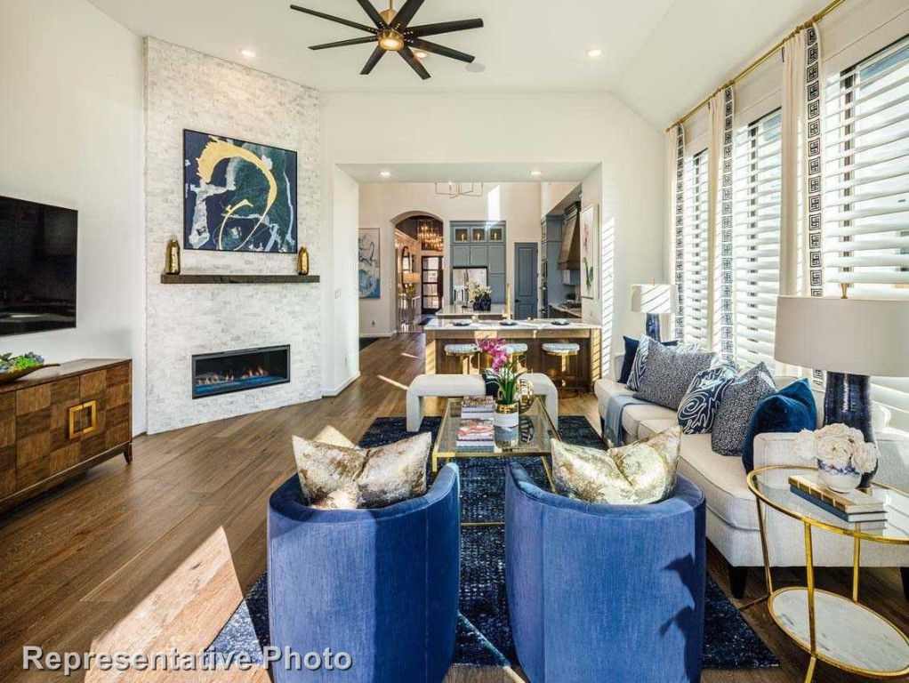 210 Blue Jasmine Trail , Georgetown, TX, 78628 | 4883563 | Realty Texas LLC