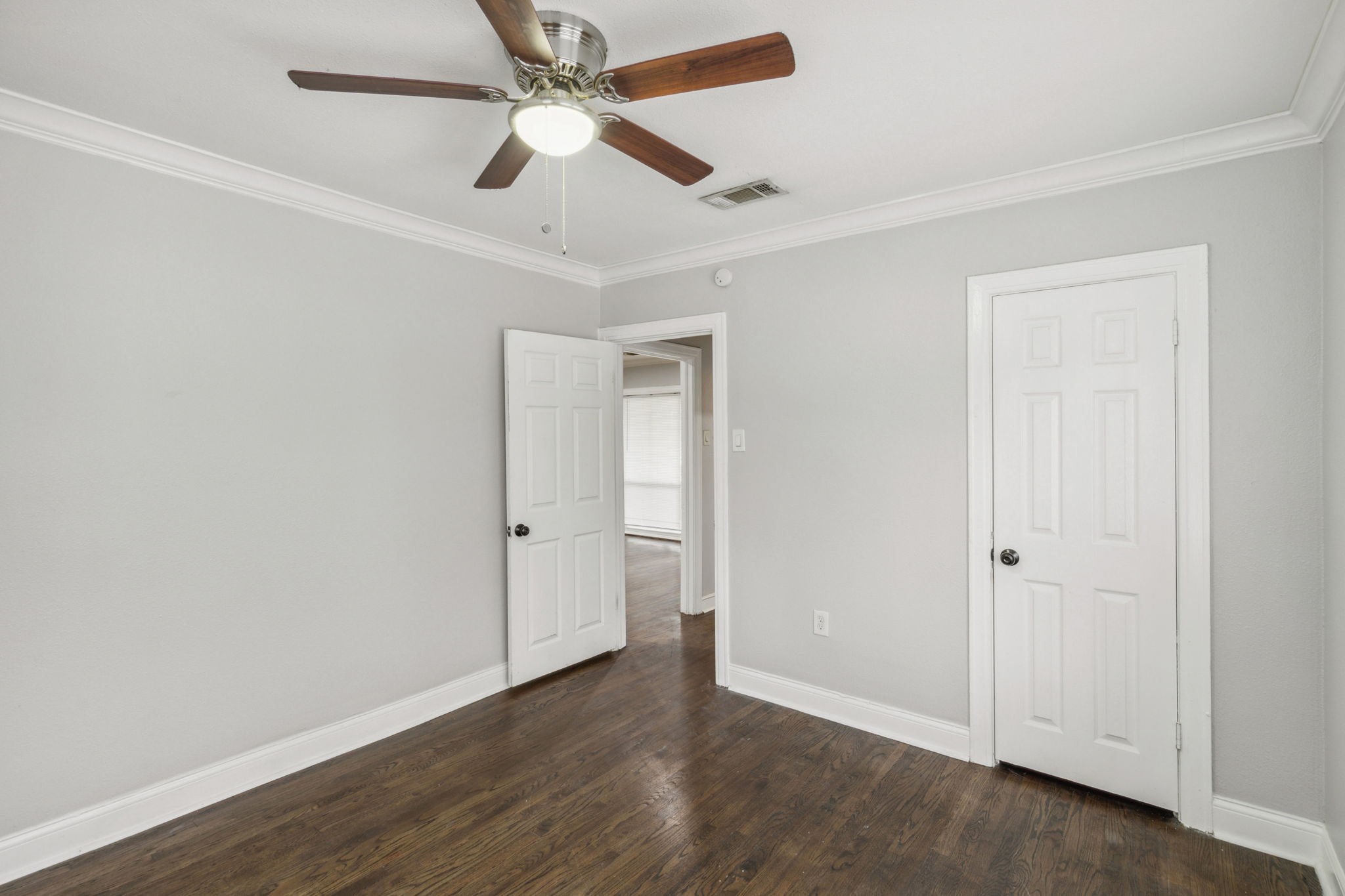 2653 Almeda Drive , Dallas, TX, 75216 | 20786530 | Realty Texas LLC