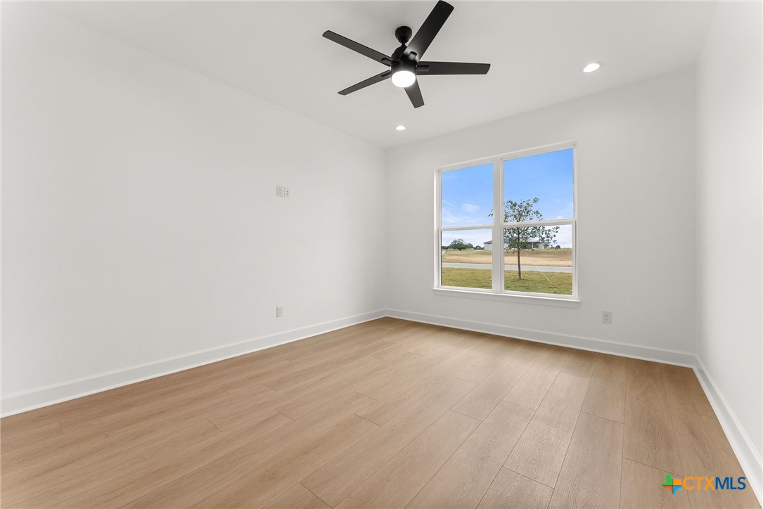 121 Black Diamond Drive , Kingsland, TX, 78639 | 563562 | Realty Texas LLC