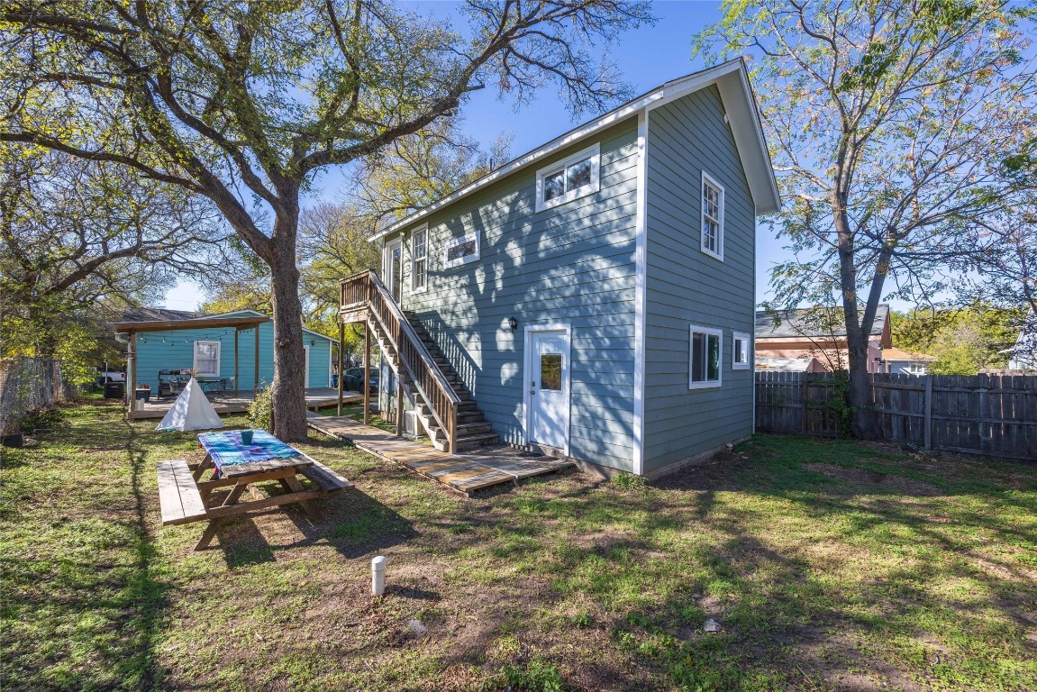 1205 Harvey Street , Austin, TX, 78702 | 3507680 | Realty Texas LLC