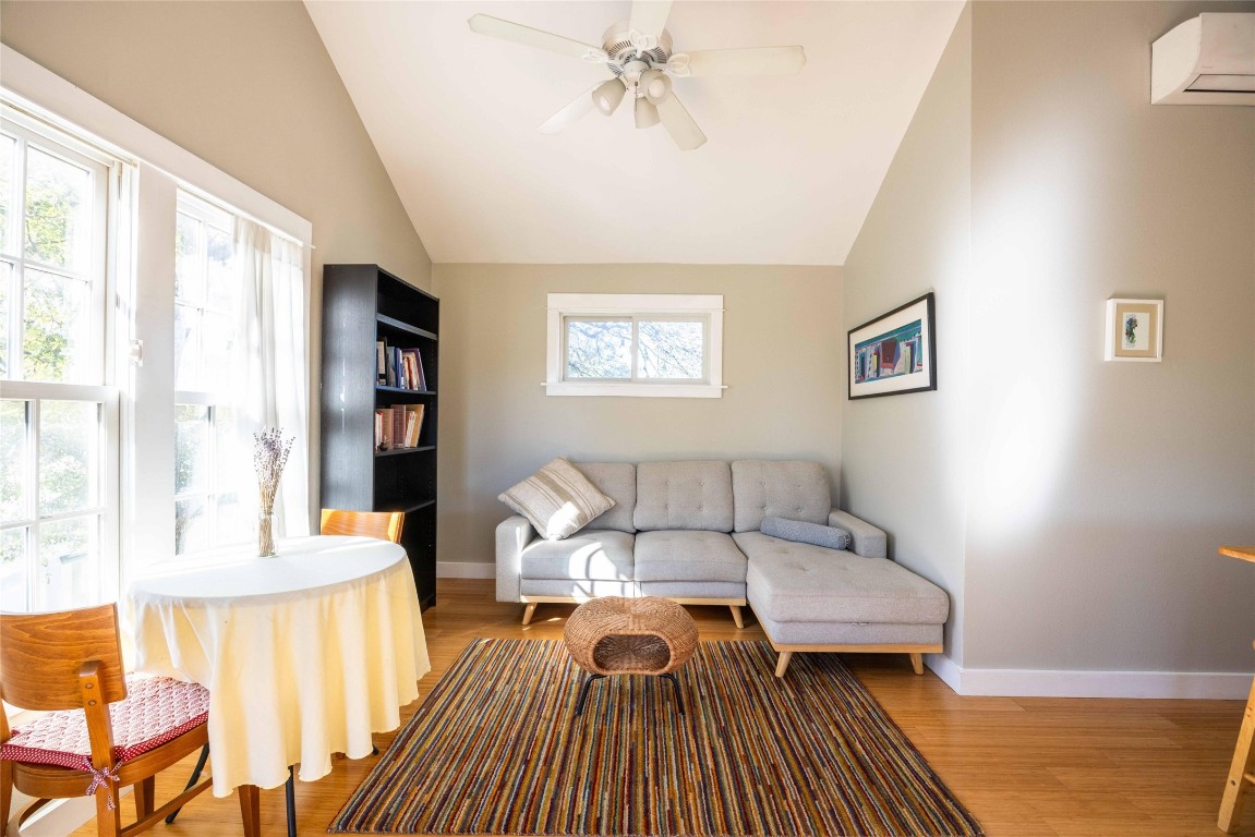 1205 Harvey Street , Austin, TX, 78702 | 3507680 | Realty Texas LLC