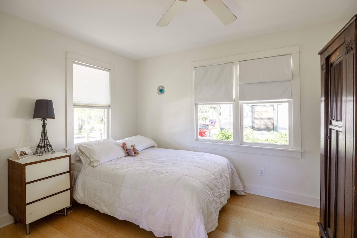 1205 Harvey Street , Austin, TX, 78702 | 3507680 | Realty Texas LLC