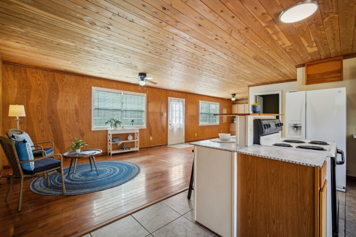 192 Carmen Hill Lane , Bastrop, TX, 78602 | 2316437 | Realty Texas LLC