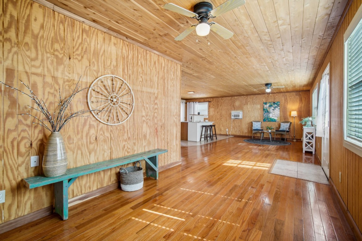 192 Carmen Hill Lane , Bastrop, TX, 78602 | 2316437 | Realty Texas LLC