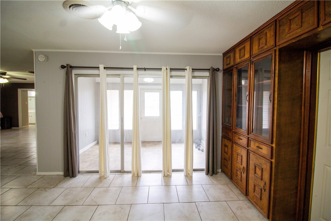 1414 Mockingbird , Beeville, TX, 78102 | 451330 | Realty Texas LLC