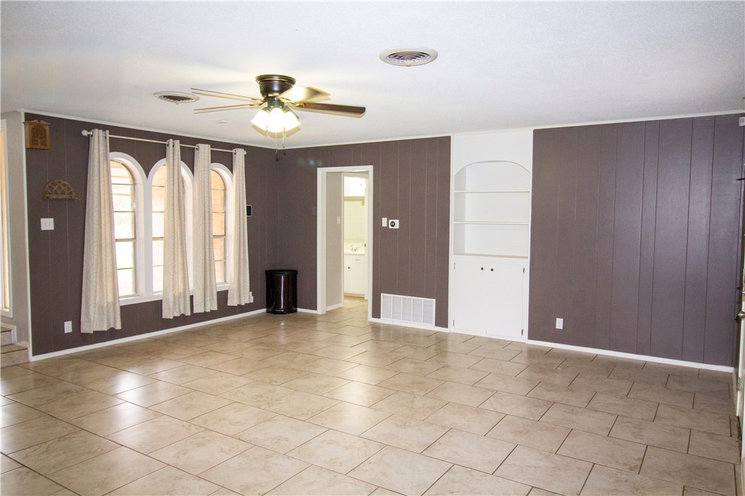 1414 Mockingbird , Beeville, TX, 78102 | 451330 | Realty Texas LLC