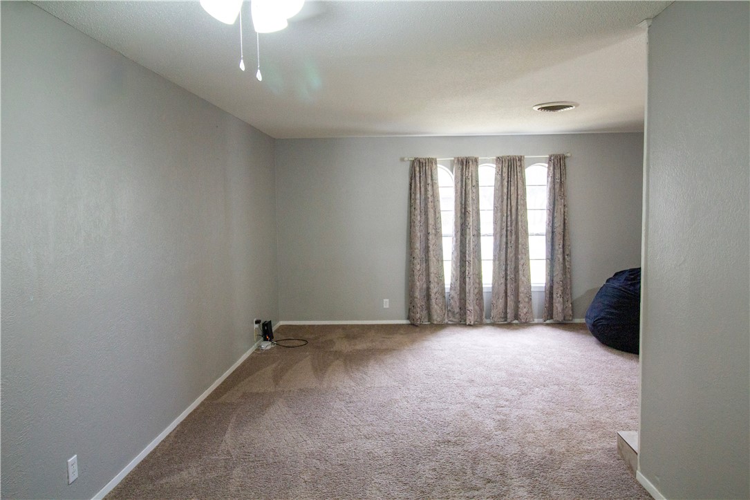 1414 Mockingbird , Beeville, TX, 78102 | 451330 | Realty Texas LLC