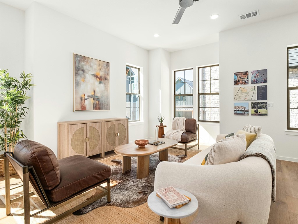 3500 Pecan Springs Road 17 , Austin, TX, 78723 | 3766104 | Realty Texas LLC