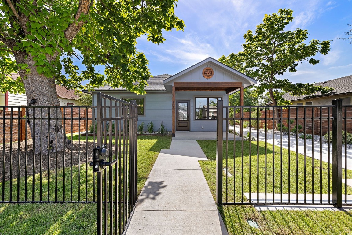 Off Market: 603 Maple Street Blog Image Banner