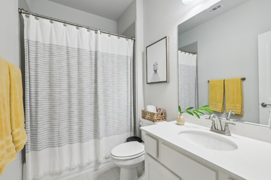 200 Red Granite Road , Georgetown, TX, 78633 | 3833192 | Realty Texas LLC