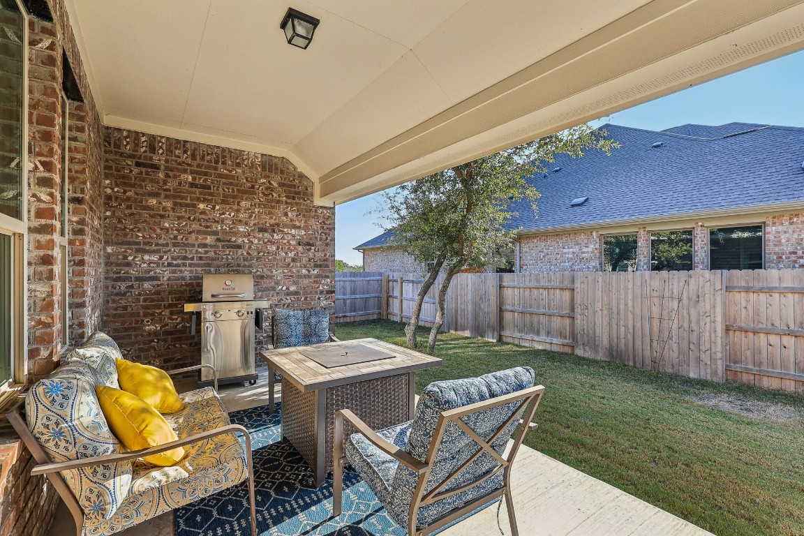 200 Red Granite Road , Georgetown, TX, 78633 | 3833192 | Realty Texas LLC