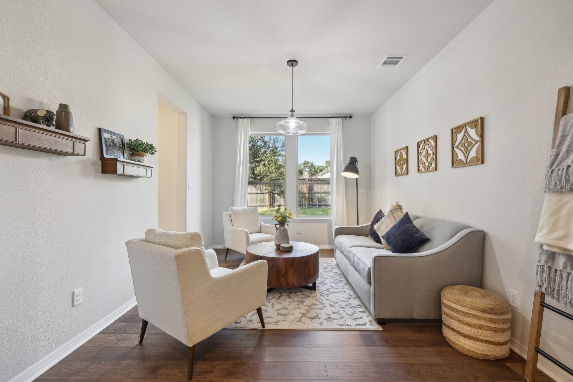 200 Red Granite Road , Georgetown, TX, 78633 | 3833192 | Realty Texas LLC