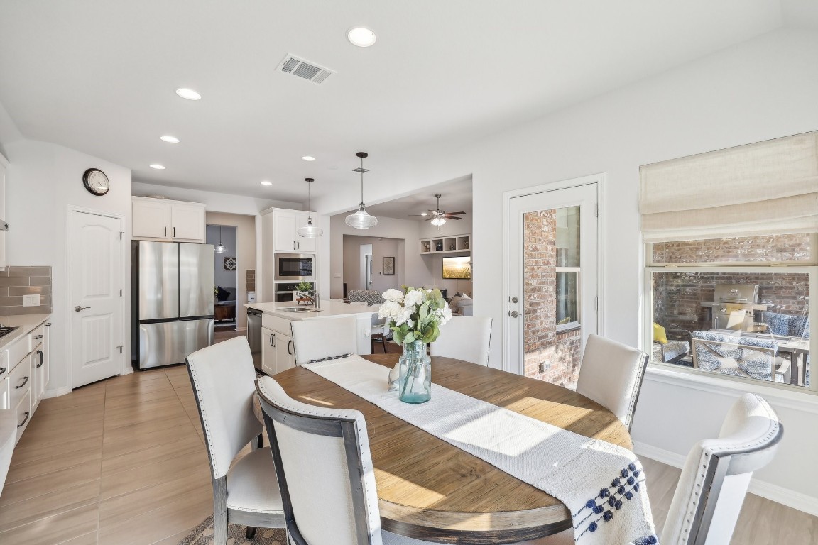 200 Red Granite Road , Georgetown, TX, 78633 | 3833192 | Realty Texas LLC
