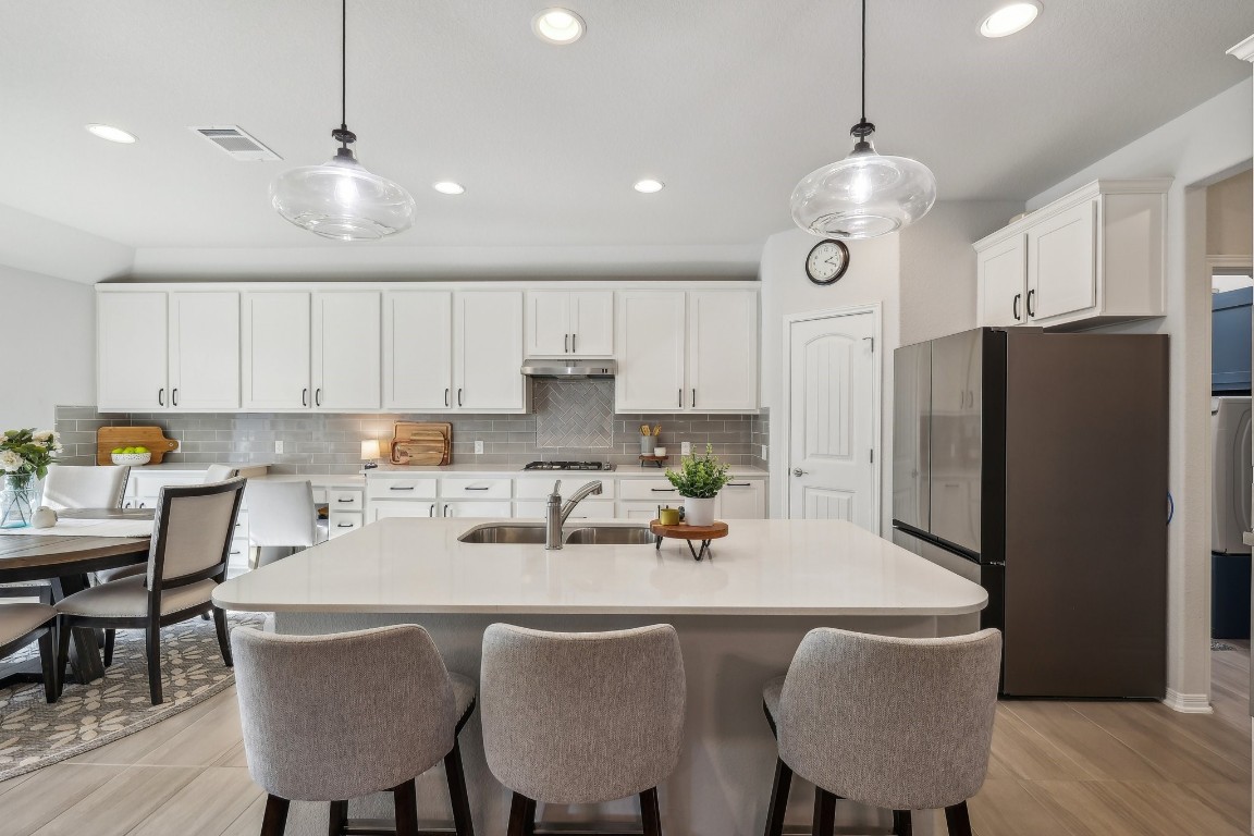 200 Red Granite Road , Georgetown, TX, 78633 | 3833192 | Realty Texas LLC