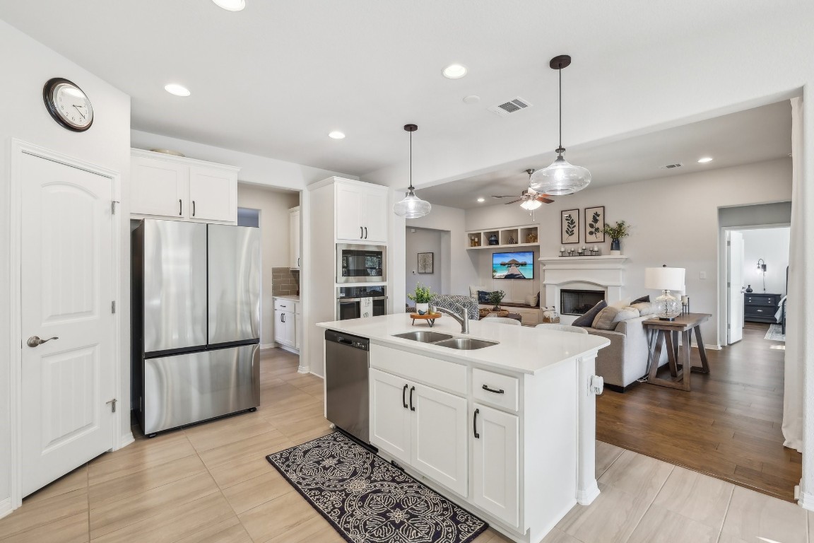 200 Red Granite Road , Georgetown, TX, 78633 | 3833192 | Realty Texas LLC