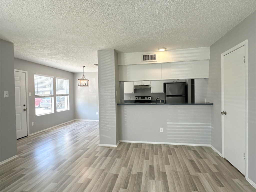 11809 Alpheus Avenue B , Austin, TX, 78759 | 3920739 | Realty Texas LLC