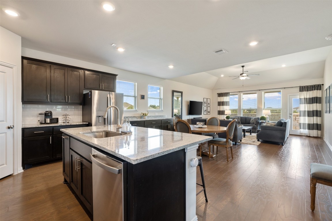 713 Coyote Creek Way , Kyle, TX, 78640 | 3784181 | Realty Texas LLC