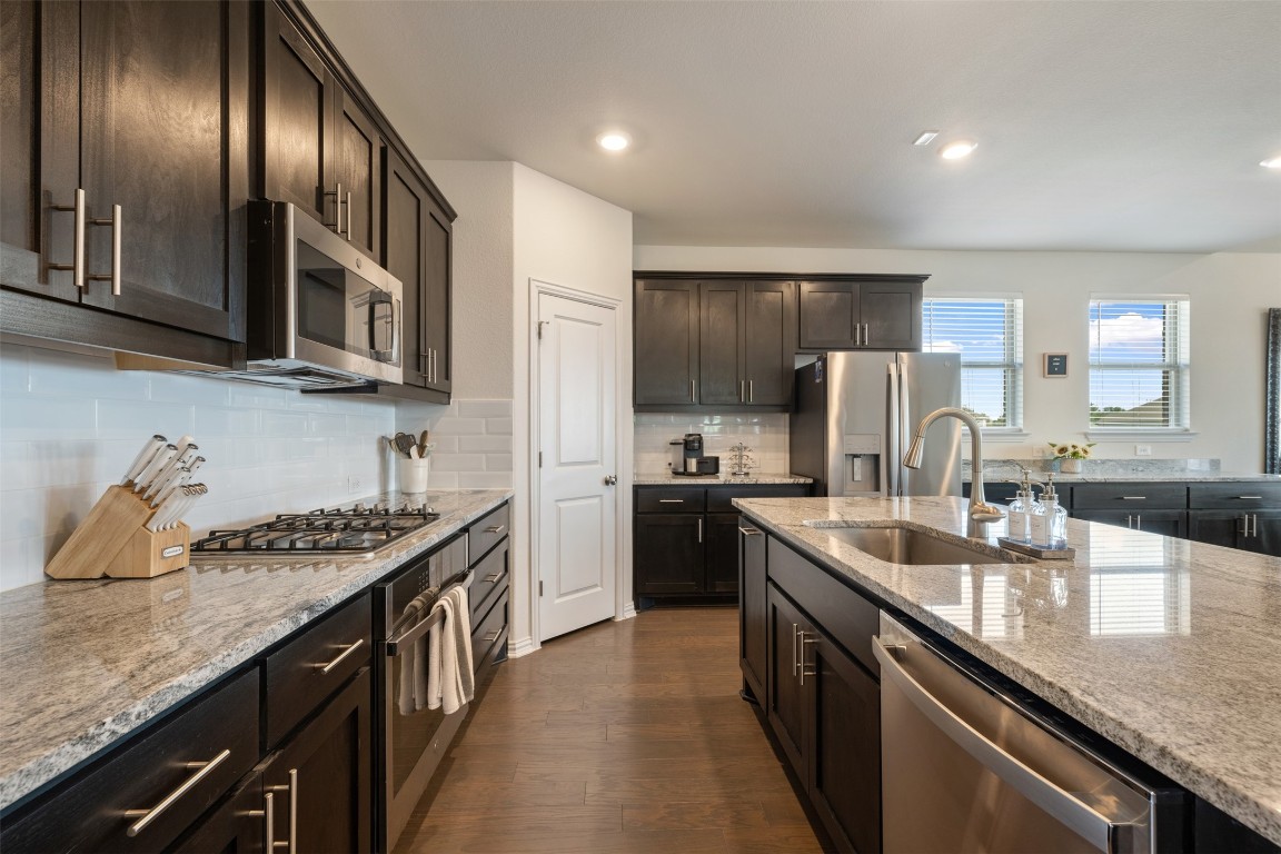 713 Coyote Creek Way , Kyle, TX, 78640 | 3784181 | Realty Texas LLC