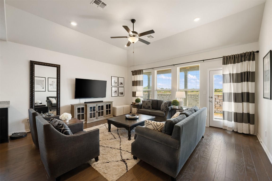 713 Coyote Creek Way , Kyle, TX, 78640 | 3784181 | Realty Texas LLC
