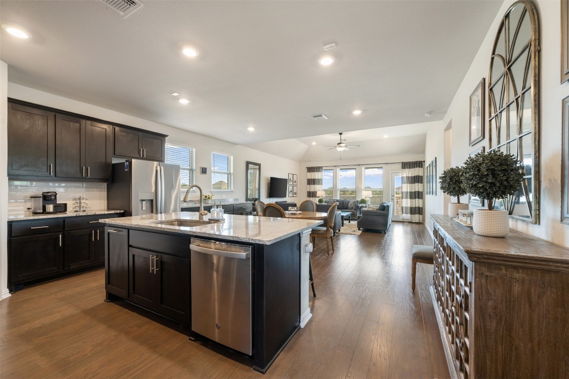713 Coyote Creek Way , Kyle, TX, 78640 | 3784181 | Realty Texas LLC