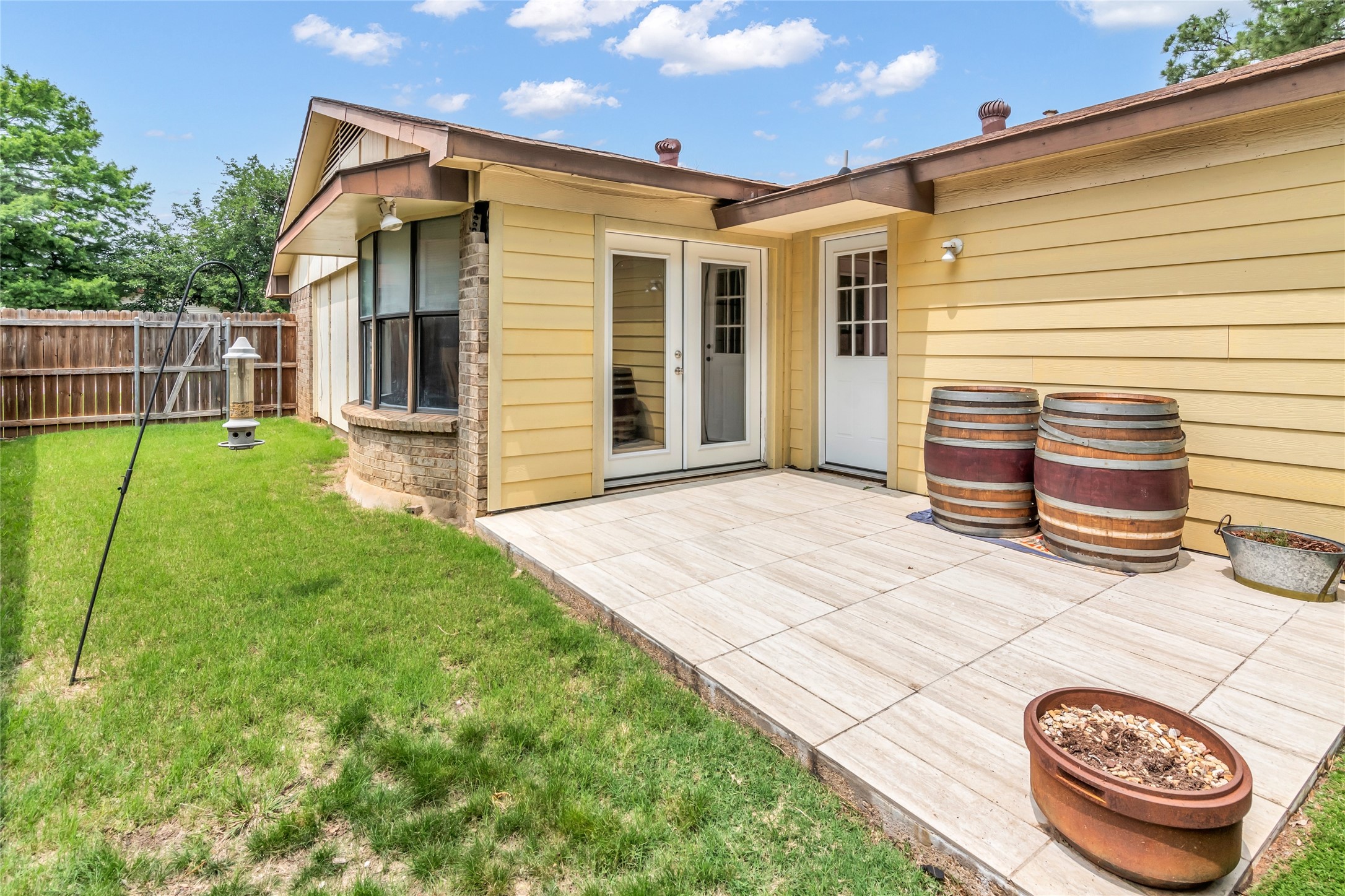 2940 Woodbridge Drive , Bedford, TX, 76021 | 20791751 | Realty Texas LLC
