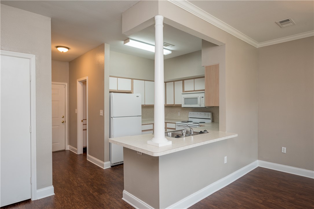1230 Canyon Creek Circle , College Station, TX, 77840 | 24017332 | Realty Texas LLC