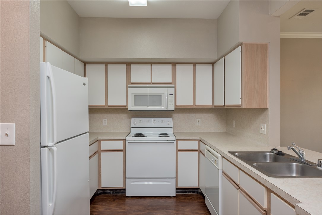 1230 Canyon Creek Circle , College Station, TX, 77840 | 24017332 | Realty Texas LLC