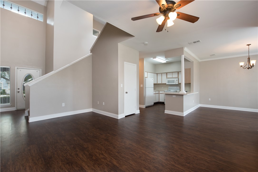 1230 Canyon Creek Circle , College Station, TX, 77840 | 24017332 | Realty Texas LLC