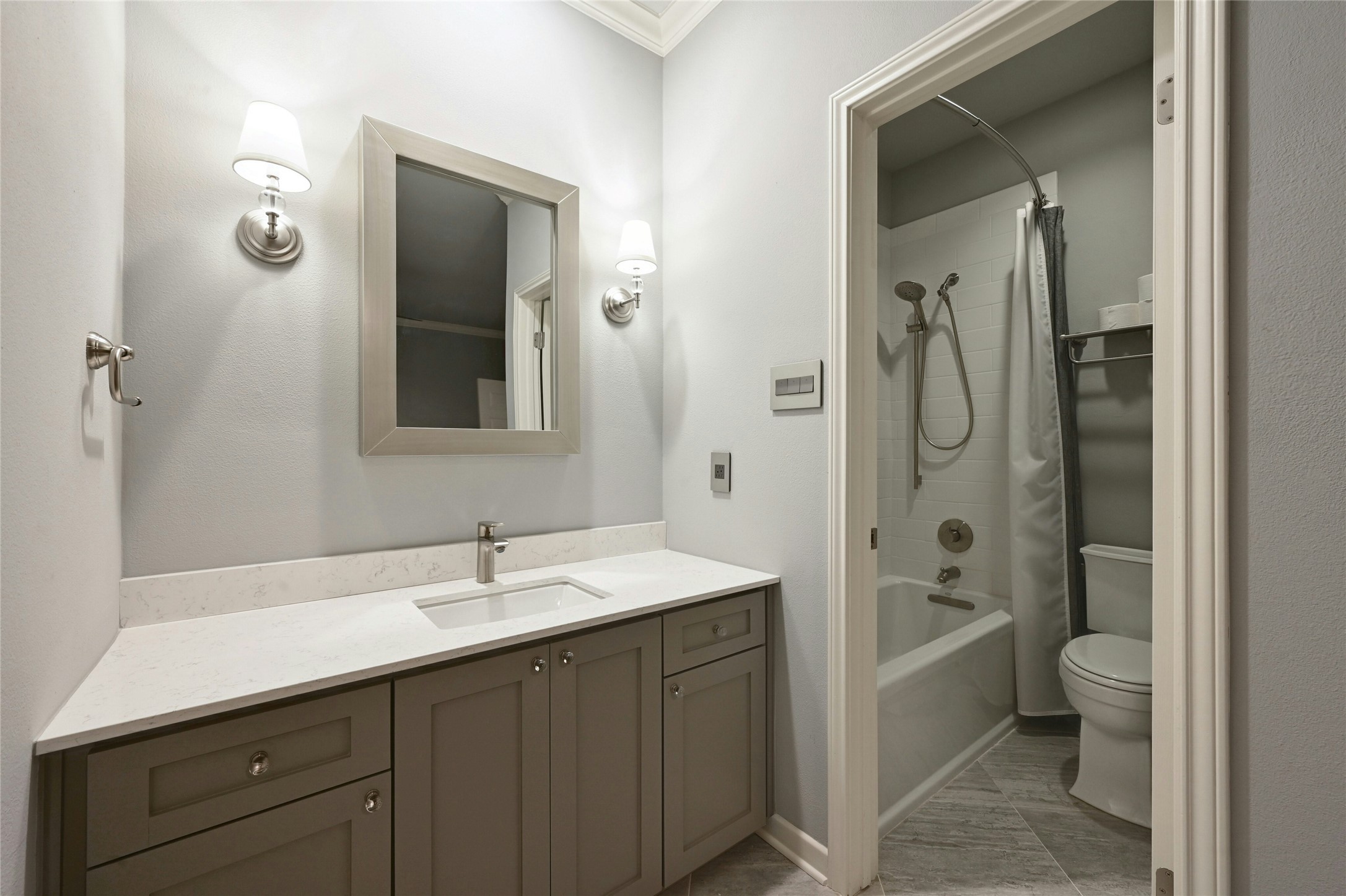 2838 Montebello Road C-17 , Austin, TX, 78746 | 8133525 | Realty Texas LLC
