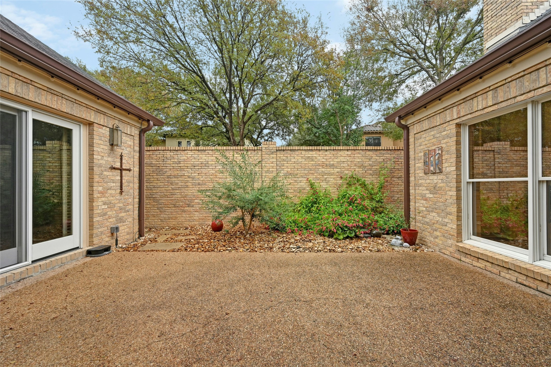 2838 Montebello Road C-17 , Austin, TX, 78746 | 8133525 | Realty Texas LLC