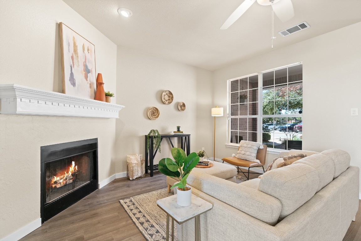 44 Verde Ranch Loop , Leander, TX, 78641 | 3398353 | Realty Texas LLC