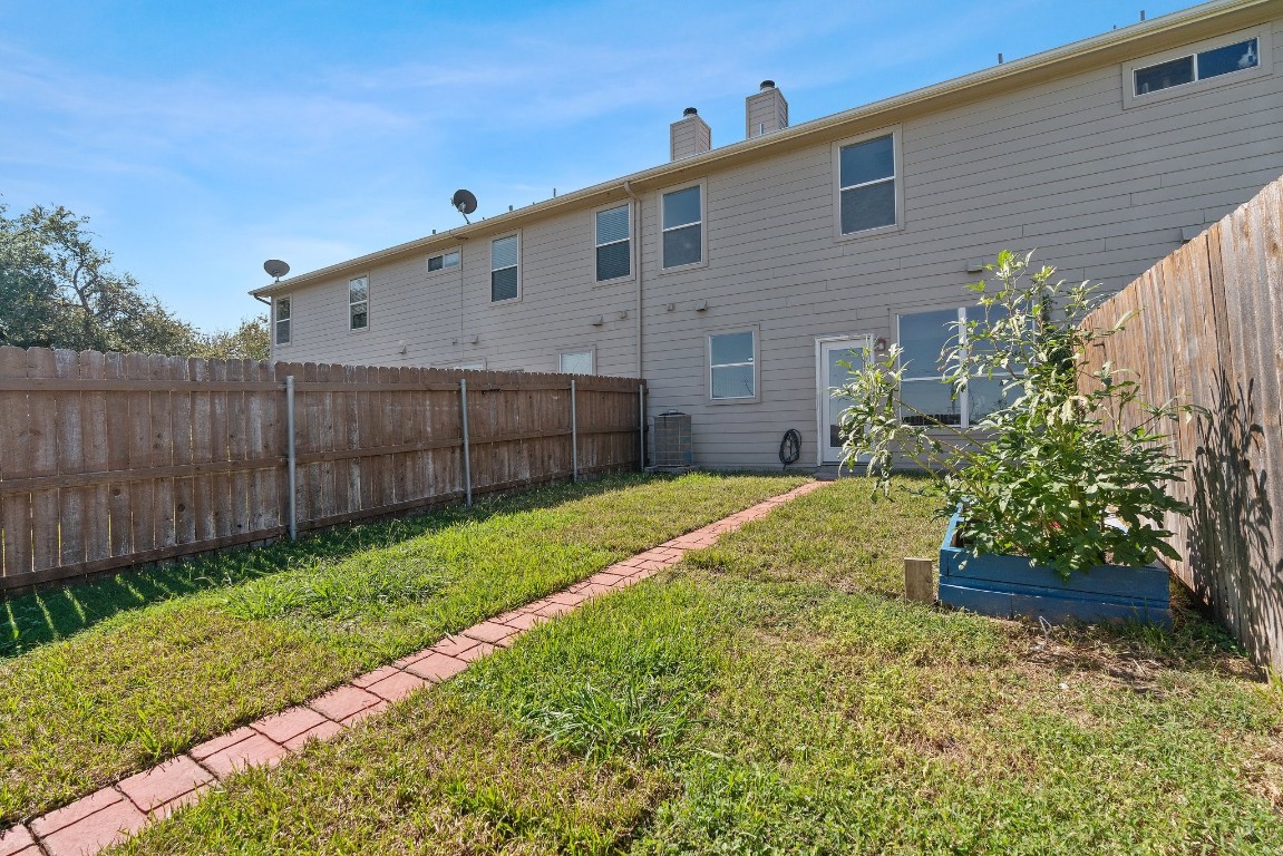 44 Verde Ranch Loop , Leander, TX, 78641 | 3398353 | Realty Texas LLC