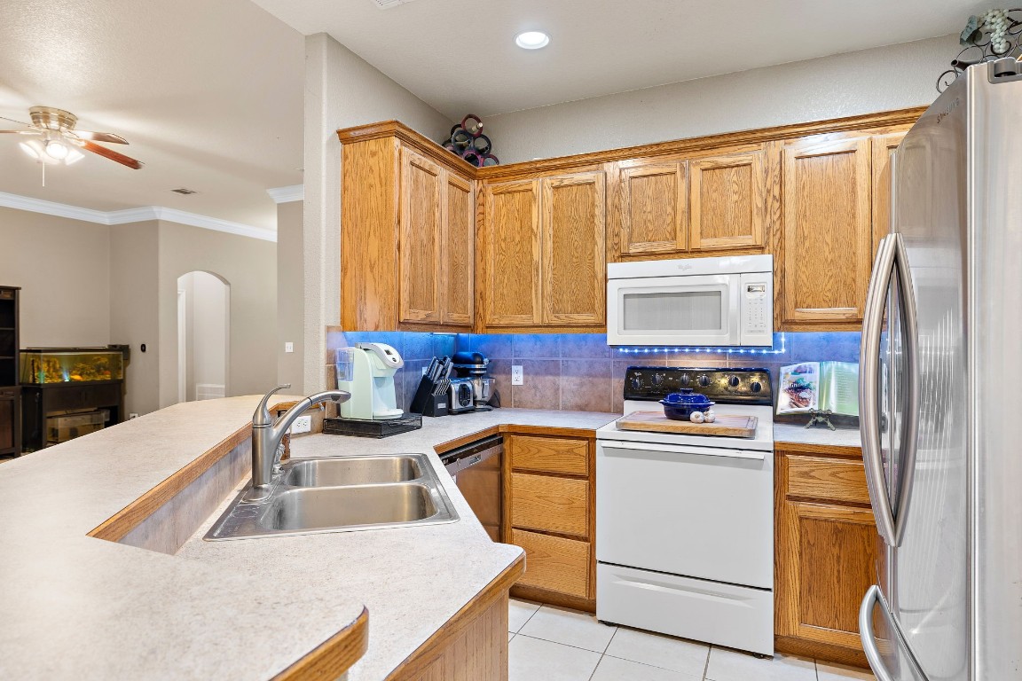 111 Bedrock Drive , Liberty Hill, TX, 78642 | 6518298 | Realty Texas LLC
