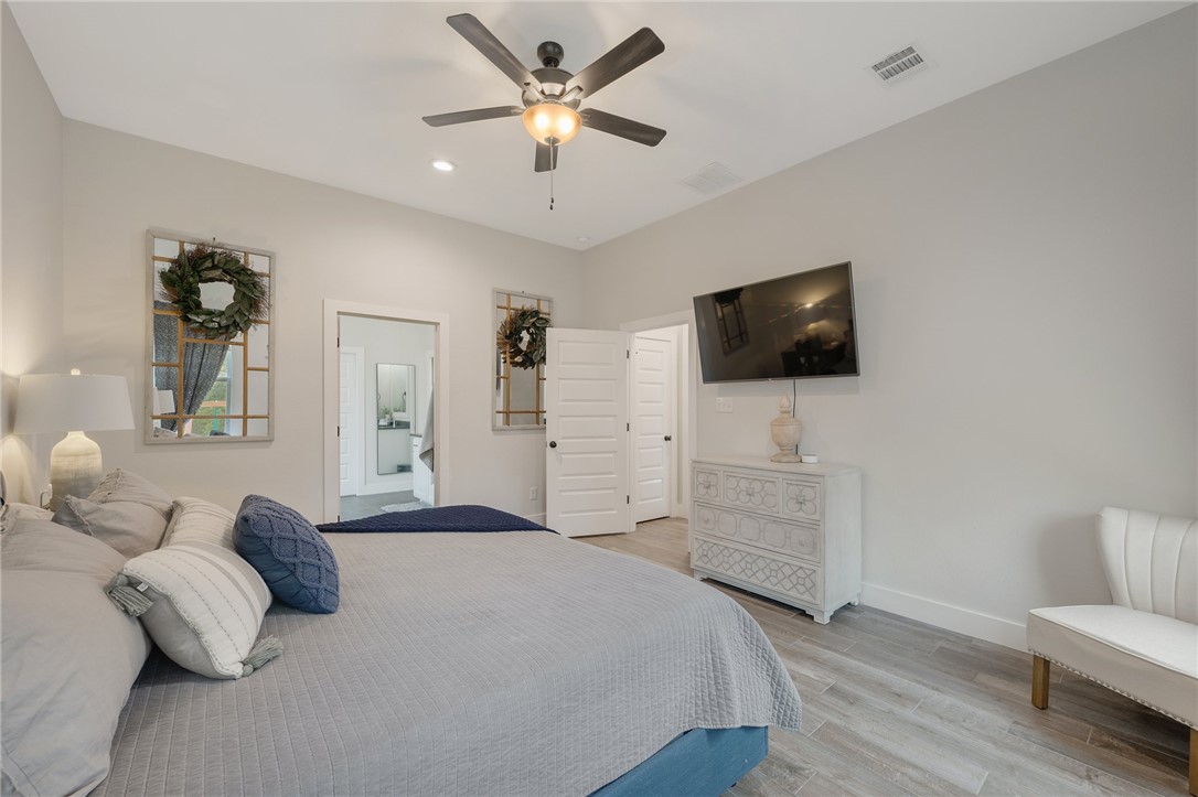 3035 Wolfpack Loop , Bryan, TX, 77808 | 24017358 | Realty Texas LLC