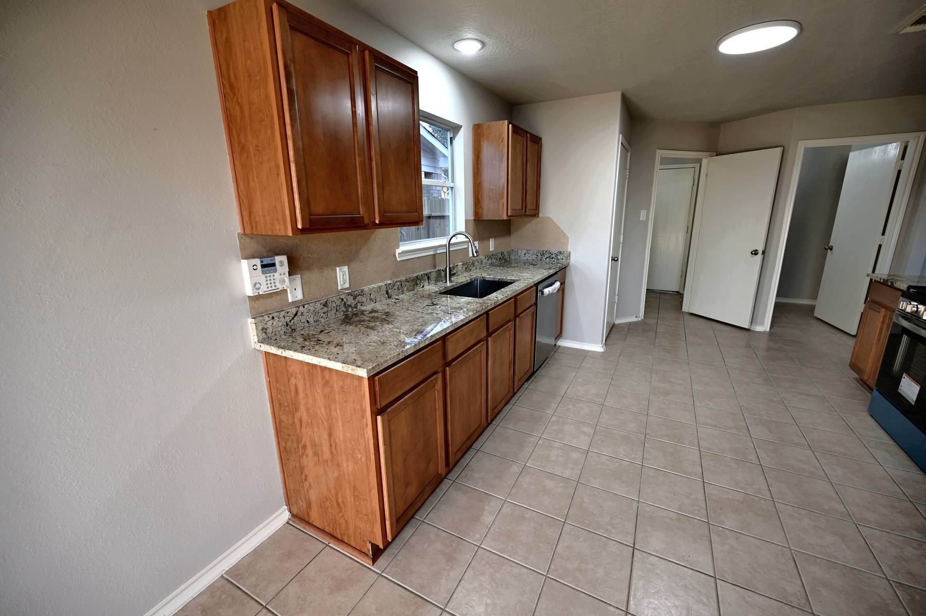 1403 Rising Springs Lane , Houston, TX, 77073 | 44510676 | Realty Texas LLC